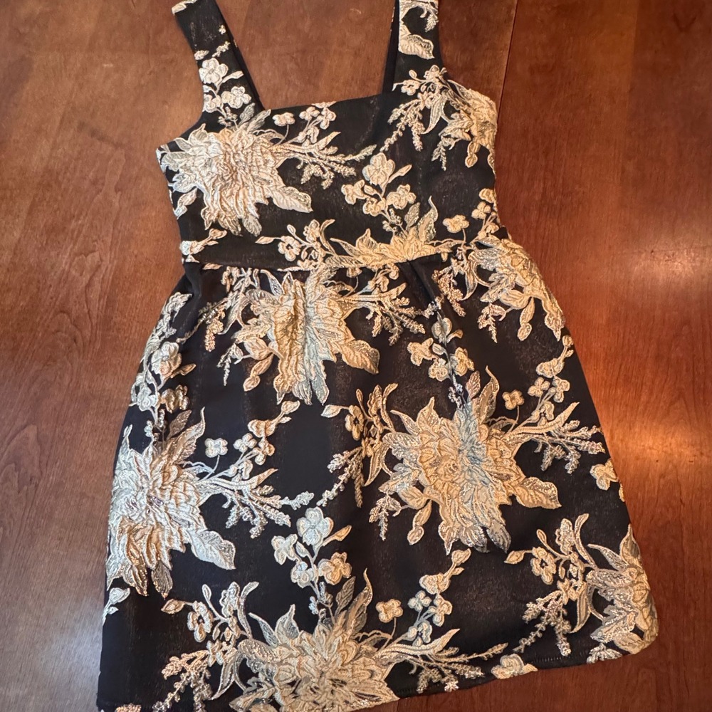 Band of the Free Dress Women S Black Gold Floral Brocade‎ Mini Square Neck - Picture 5 of 11